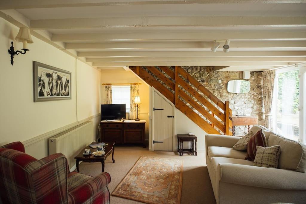 Dairy Cottage At Scolton Cottages - Indoor Pool Хавърфордуест Екстериор снимка